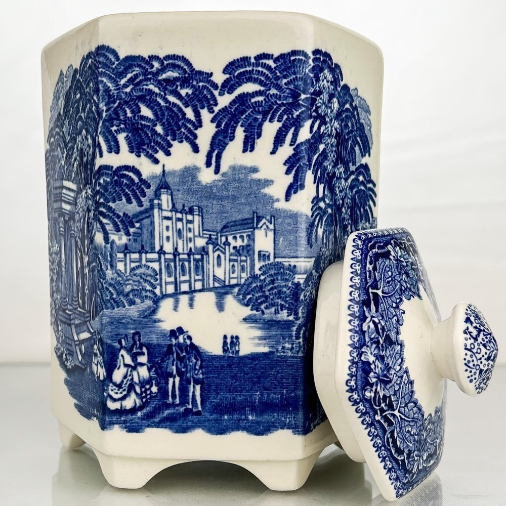 Vintage Kitchen Decor | Masons Vista Blue Stoneware Jar with Lid |